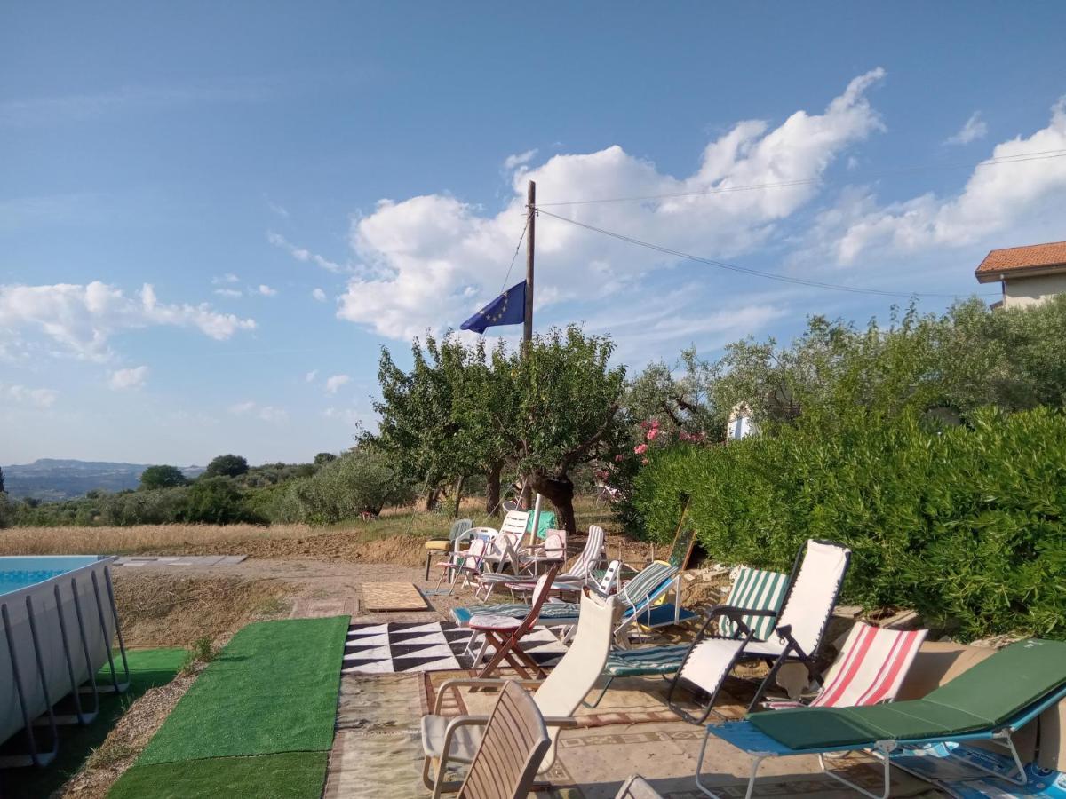 Bed&Breakfast Giardino Agritourist Controguerra Екстериор снимка