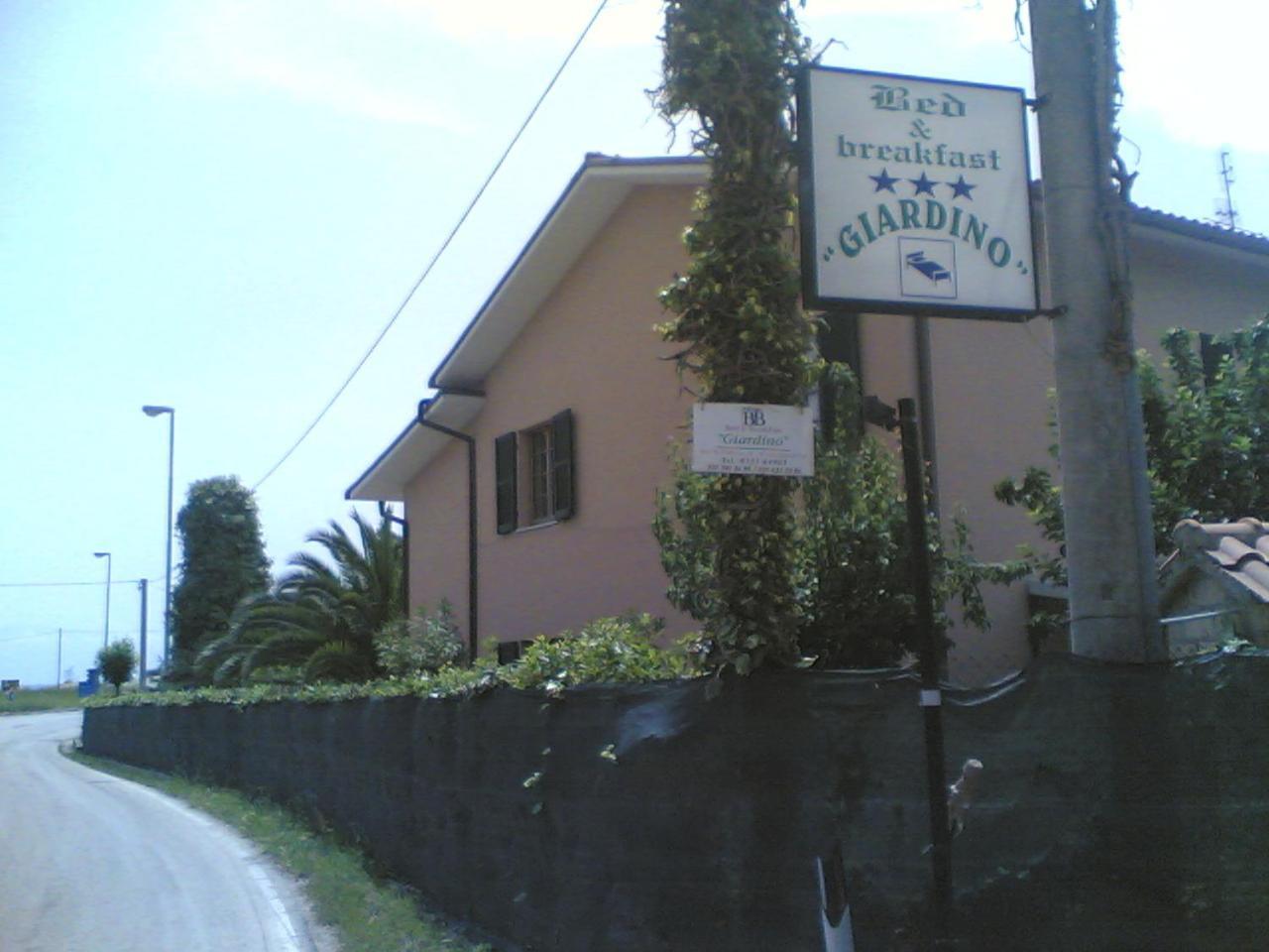 Bed&Breakfast Giardino Agritourist Controguerra Екстериор снимка